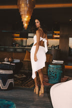 Belleza White Strapless Asymmetrical Top