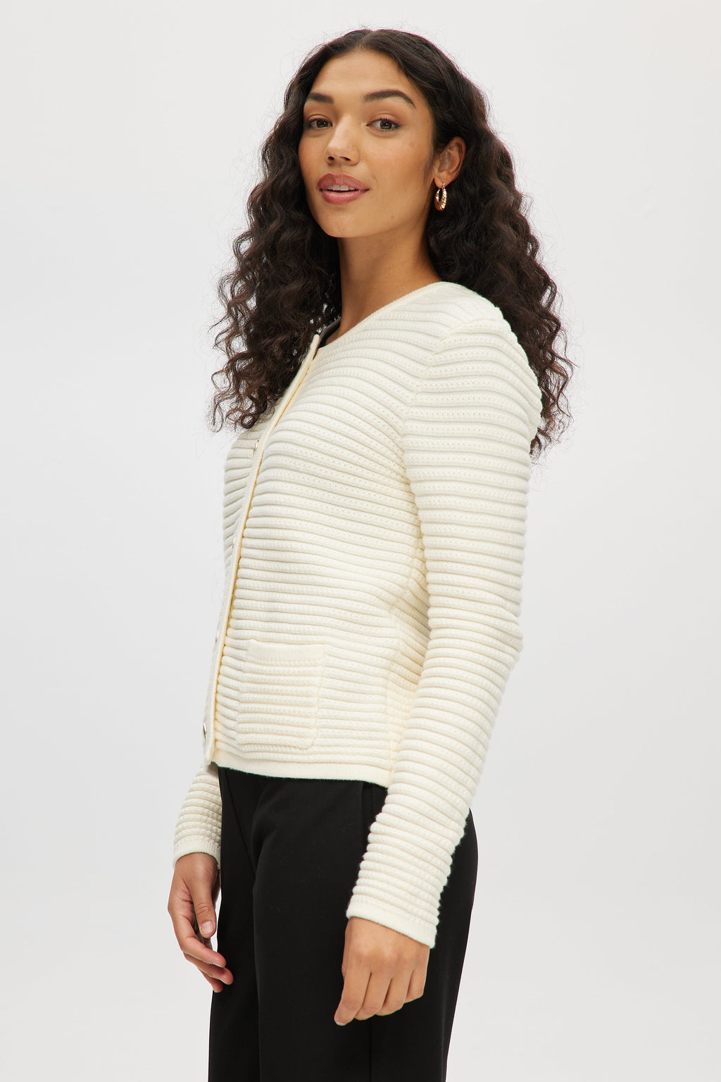 IVORY CREW NECK KNITTED CARDIGAN