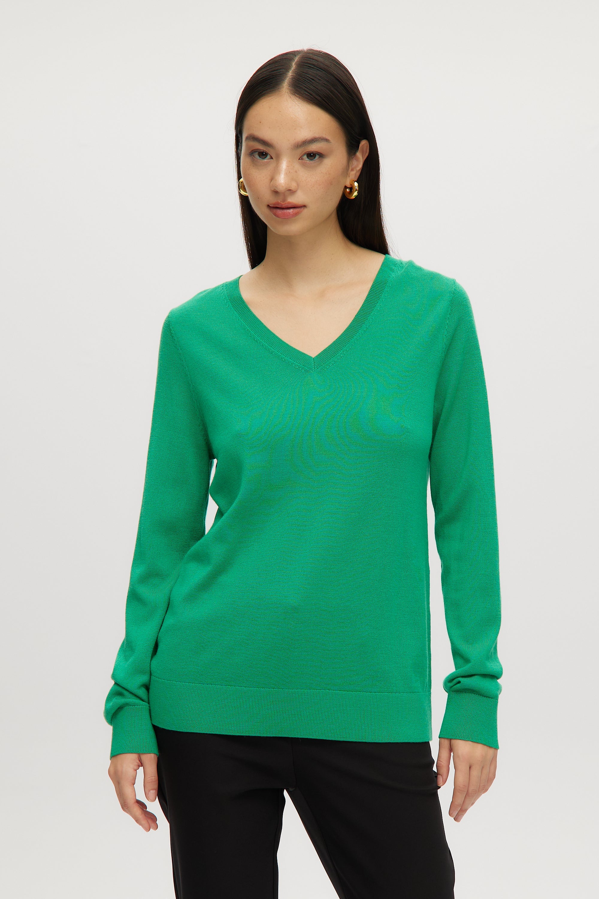 GREEN MERINO WOOL V-NECK SWEATER