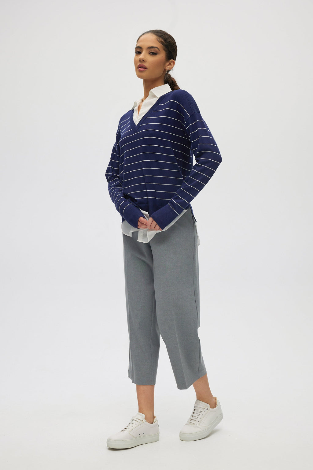 Blue V-neck Sweater Top Combo