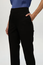 BLACK SKINNY PULL-ON PANTS