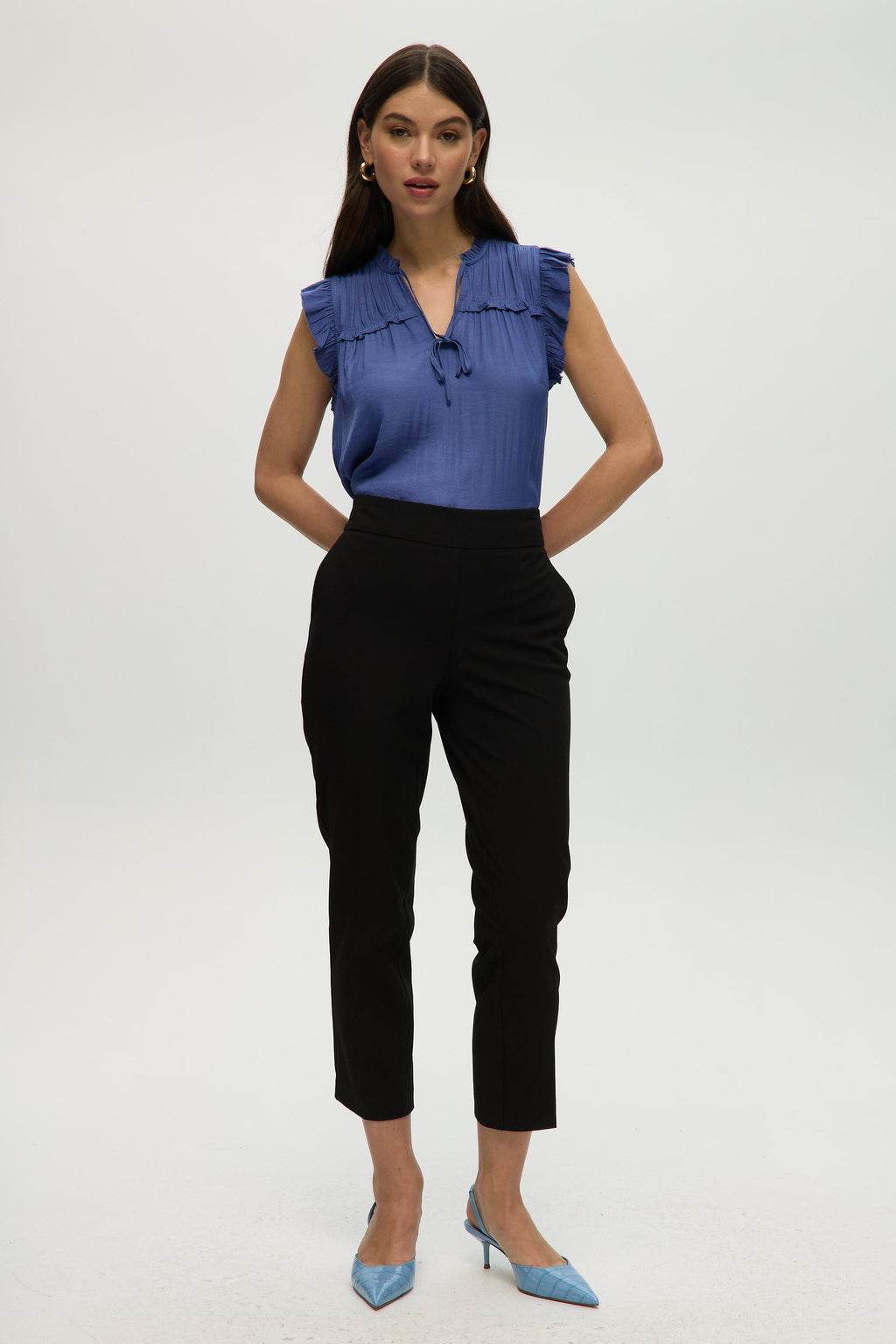 BLACK SKINNY PULL-ON PANTS