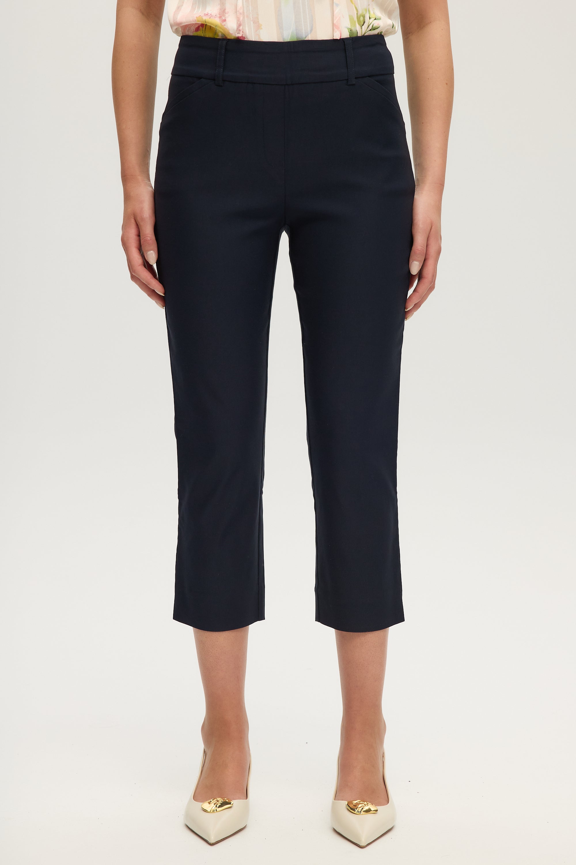 NAVY SUPER STRETCH PULL-ON CAPRI