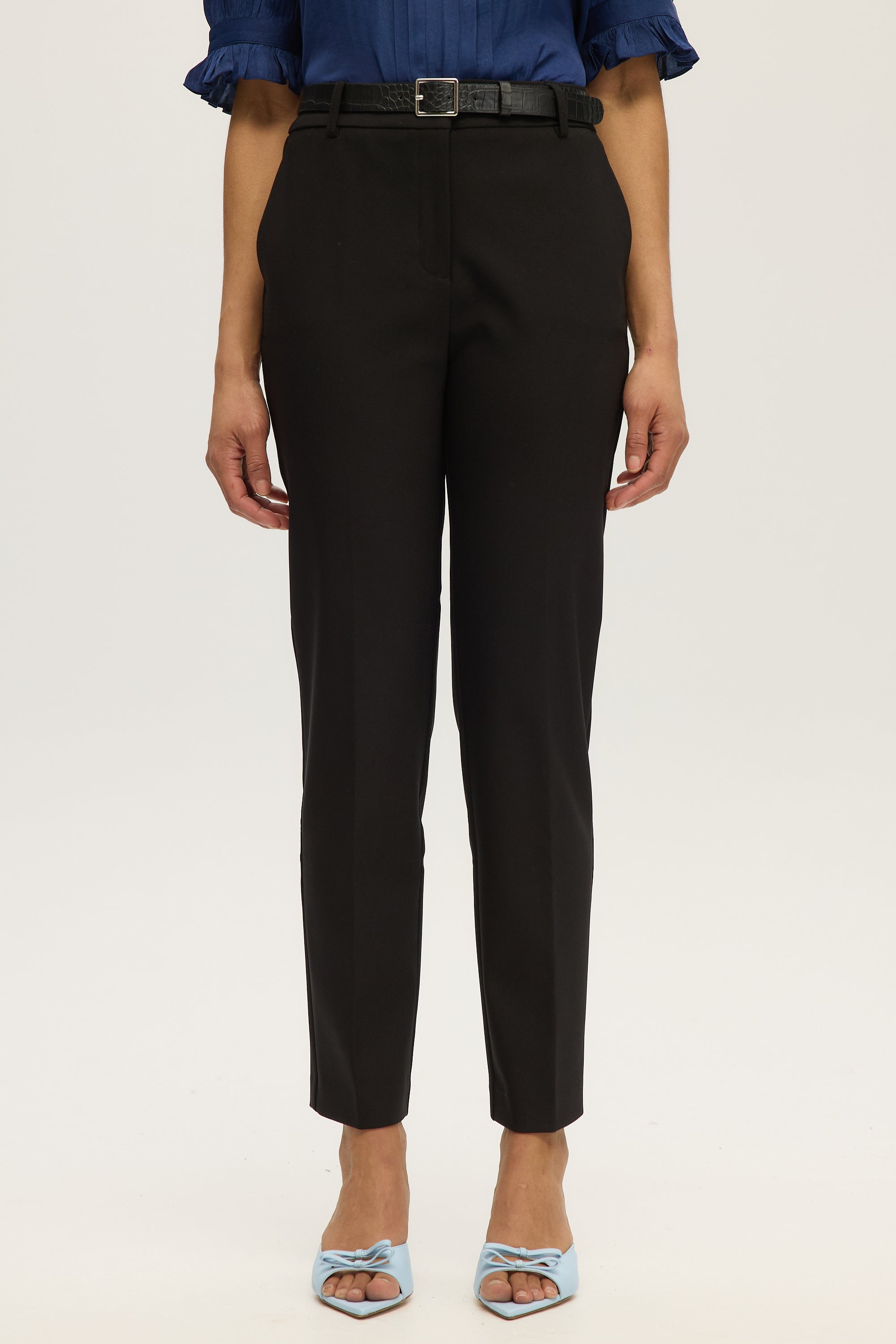BLACK TAILORED BELTED SKINNY PANTS