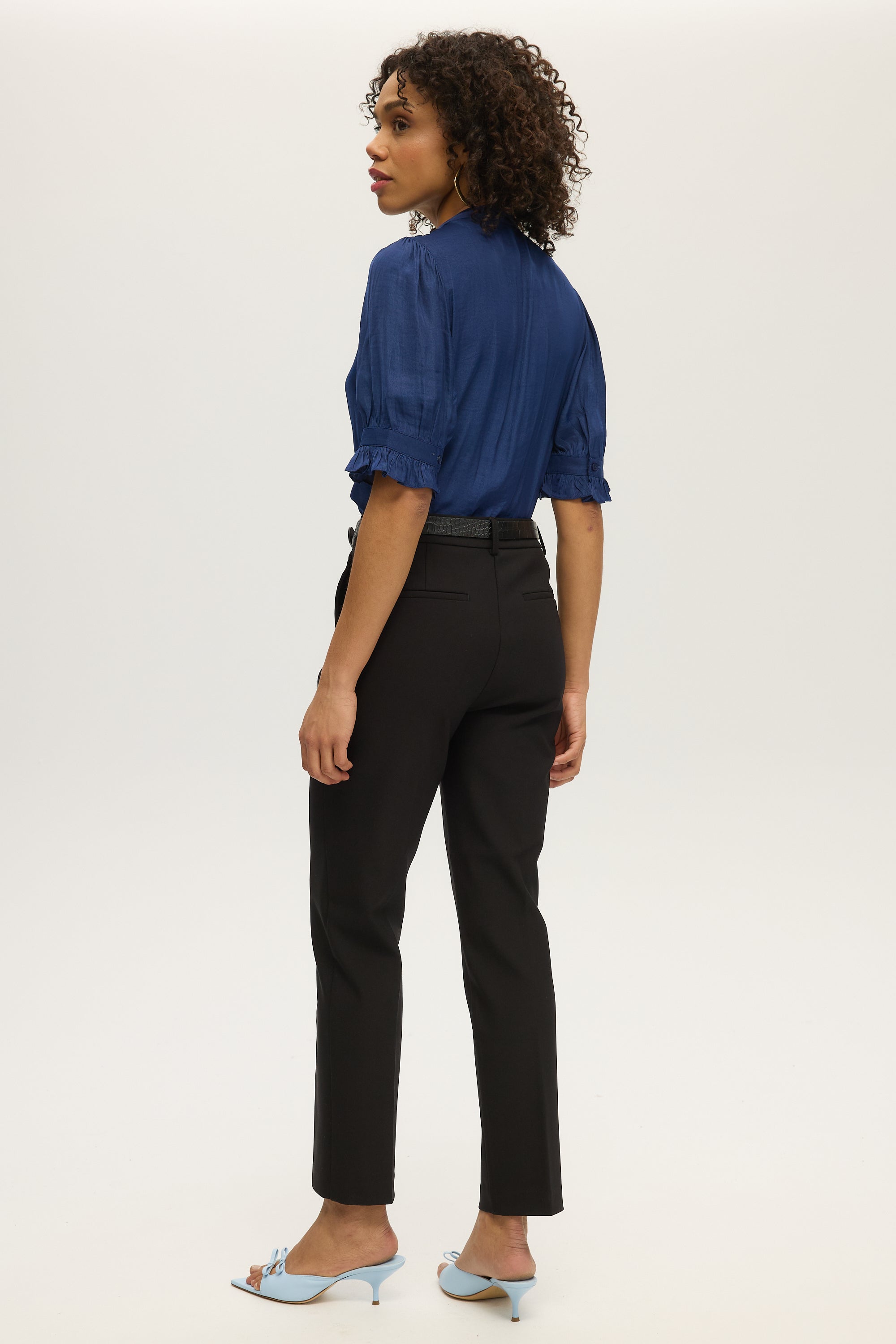 BLACK TAILORED BELTED SKINNY PANTS