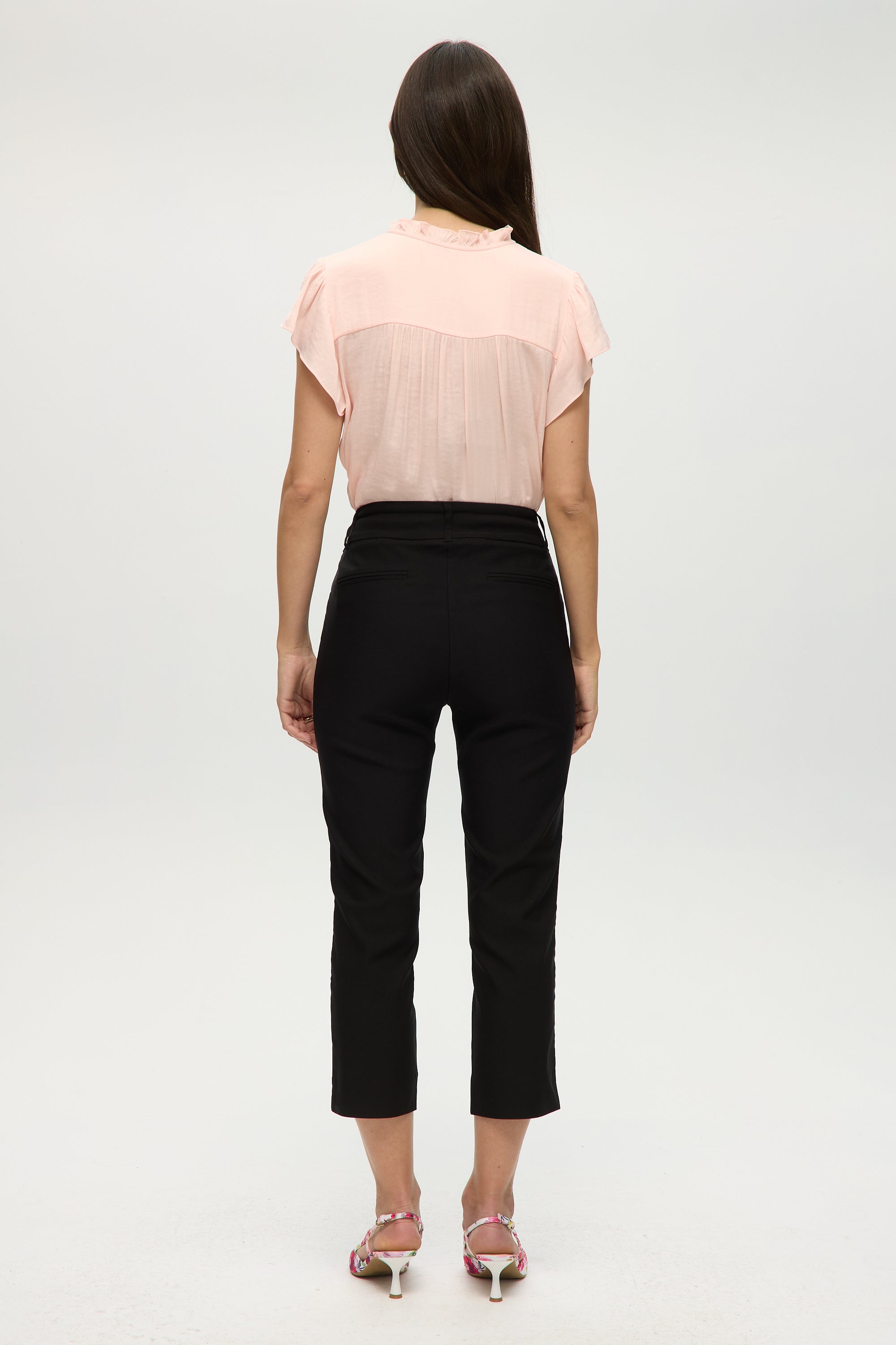 BLACK SUPER STRETCH PULL-ON CAPRI