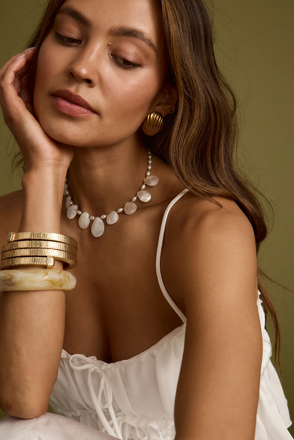 Soft Whispers Shell Choker Necklace