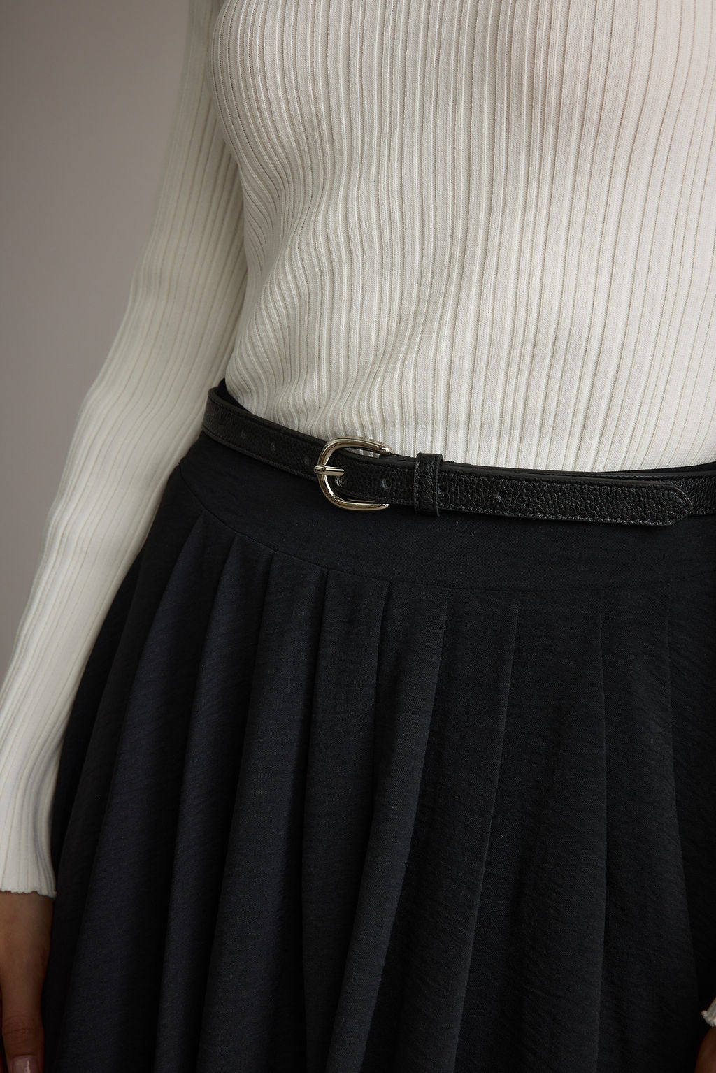 Liya Silver Genuine Leather Skinny Belt