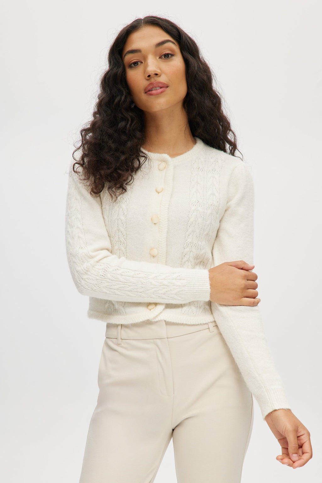 CREAM CABLE KNIT CARDIGAN