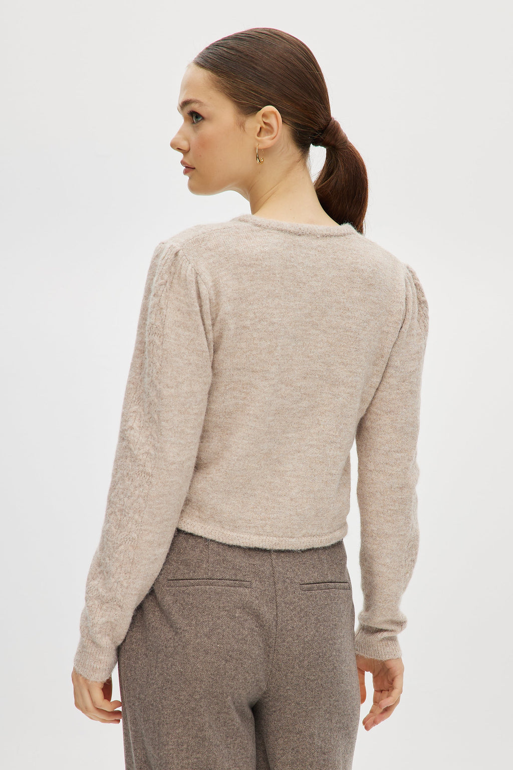 GREY CABLE KNIT CARDIGAN