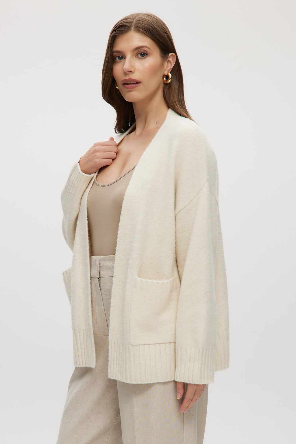 CREAM OVERSIZED DROP SHOULDER CARDIGAN