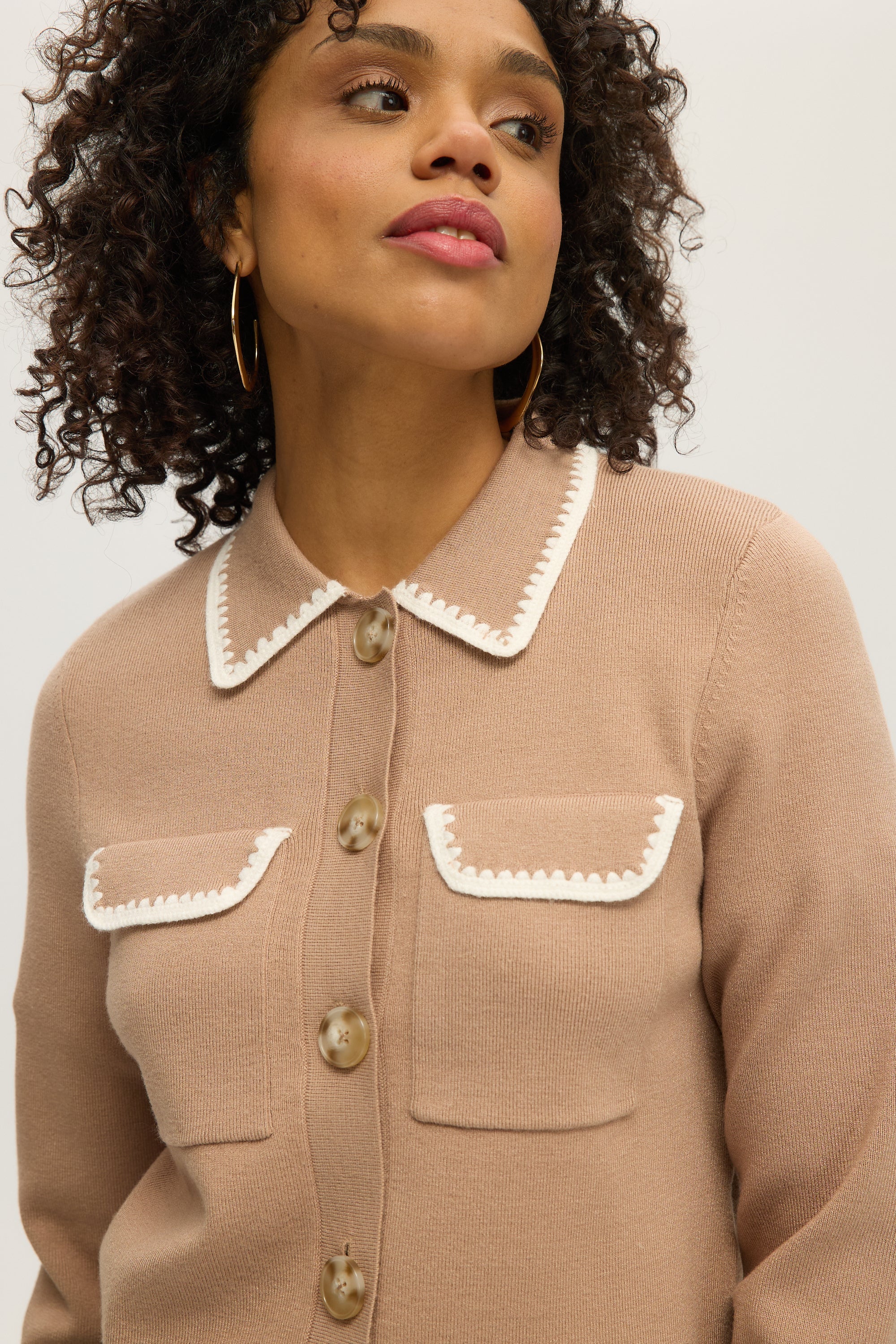 BEIGE BOXY CARDIGAN WITH EMBROIDERED COLLAR