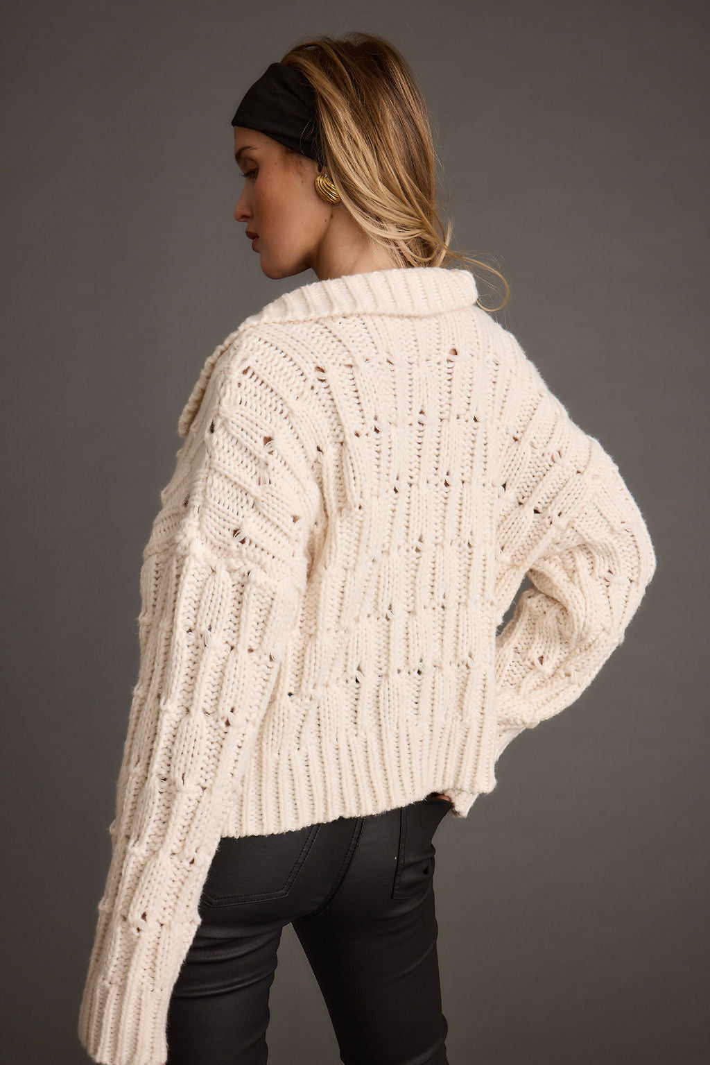 Riverstone Cream Cableknit Sweater